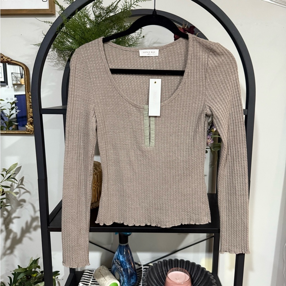 Sophie Rue Tan Ribbed Long Sleeve Blouse size small